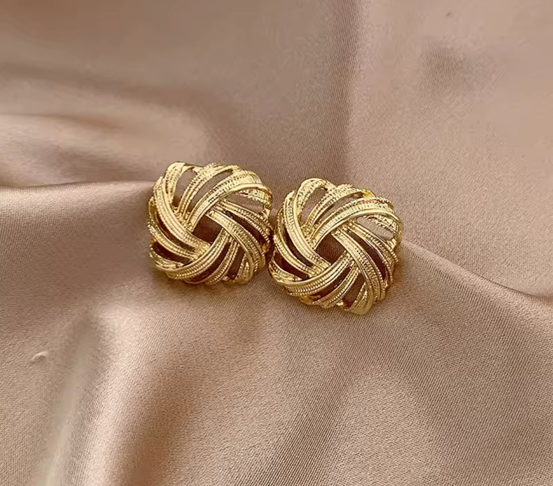 Clip on 1 1/4" gold textured loose knot square button style earrings