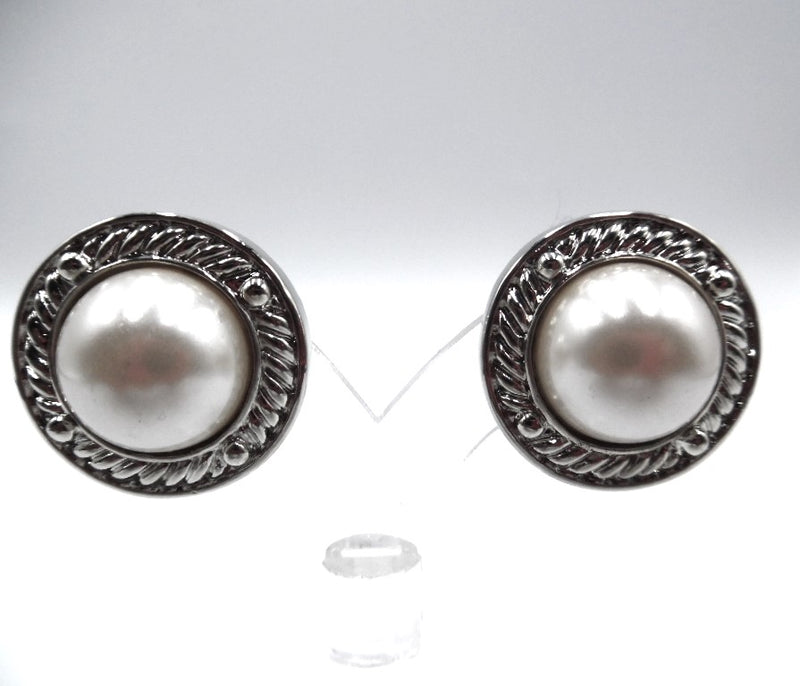 Clip on 1" silver indented edge white pearl button style earrings