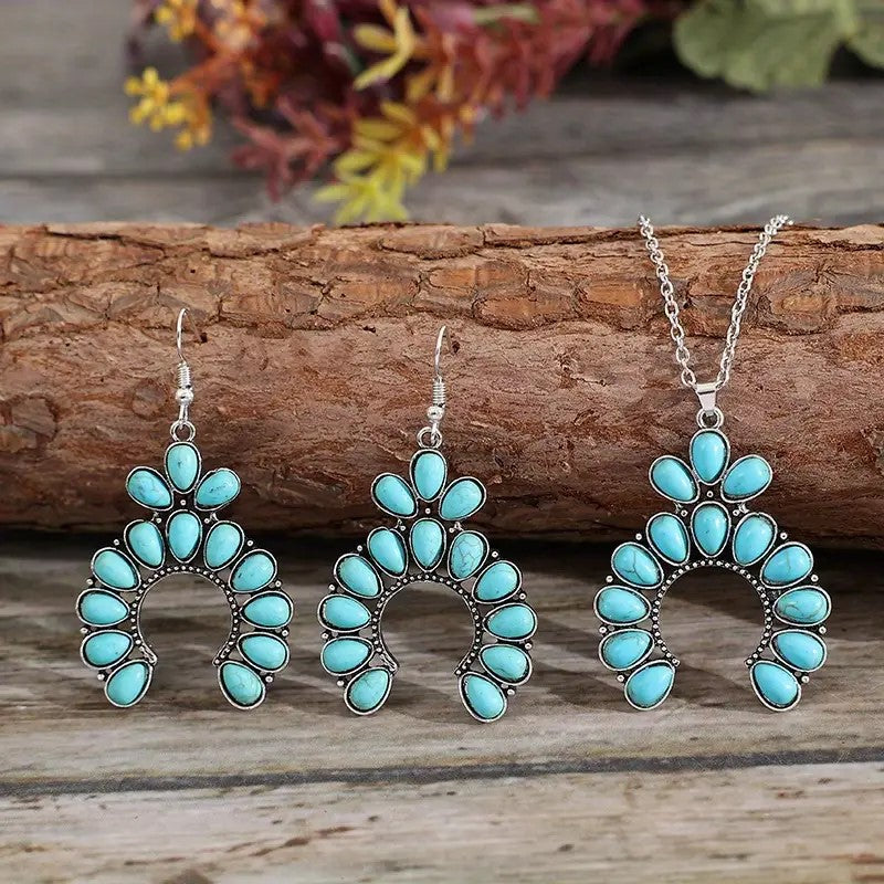 DSN Pierced silver chain and turquoise stone necklace and earring set