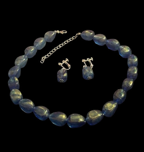 Clip on gold and pink multi colored five strand pearl beaded necklace set