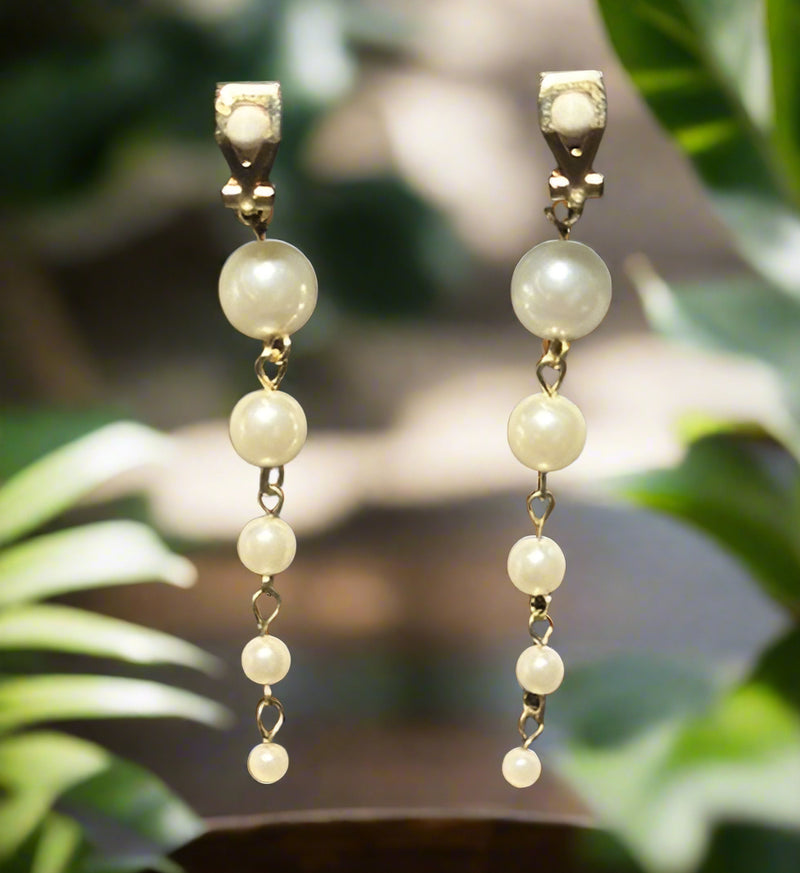 Clip on 3" gold and white pearl graduated dangle earrings
