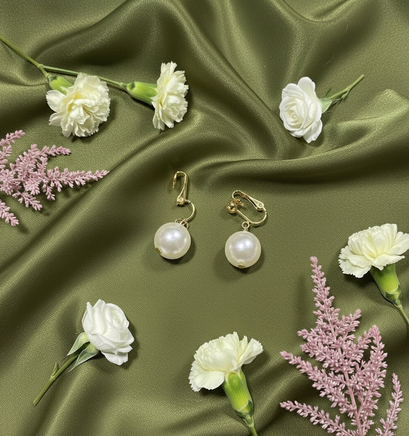 Clip on gold and cream braided pearl necklace and earring set