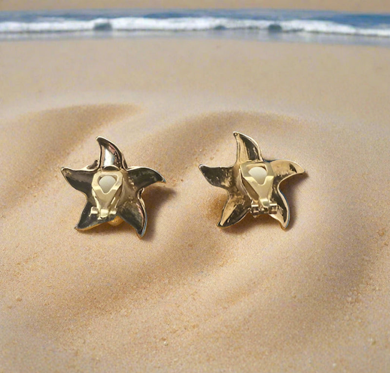 Clip on 1" gold dot starfish button style earrings