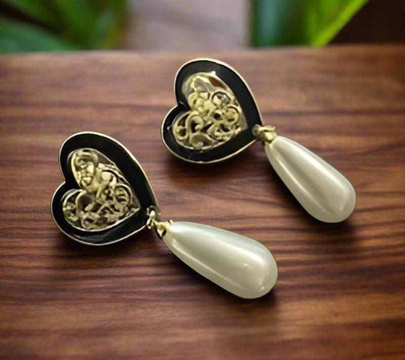 Clip on 2" gold and black heart earrings with dangle pearl