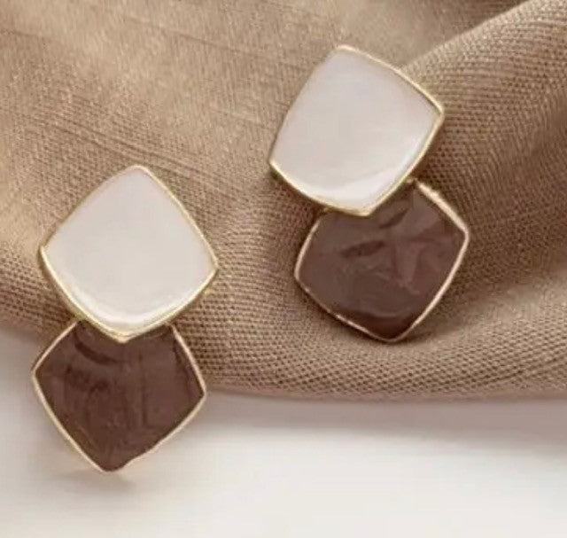Clip on 1" gold, brown & cream double square earrings