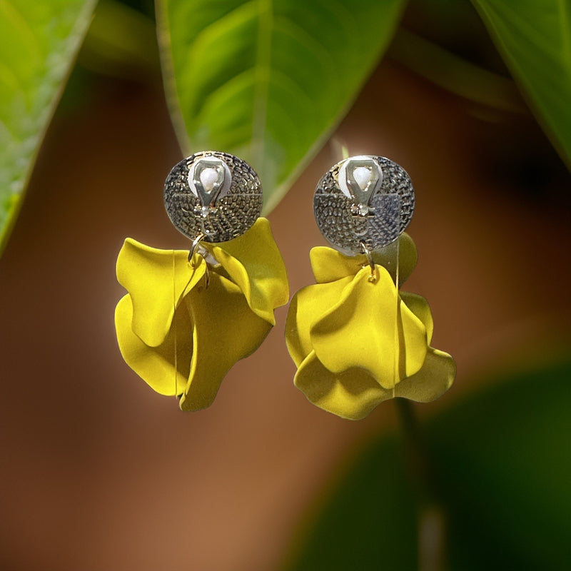 Clip on 2 3/4" long gold large black dangle petal earrings