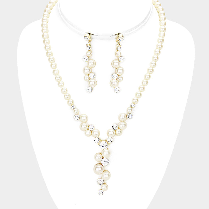 Classy pierced gold, clear stone & pearl necklace and earring set