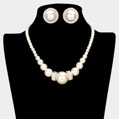 Clip on gold, cream pearl and clear stone necklace set