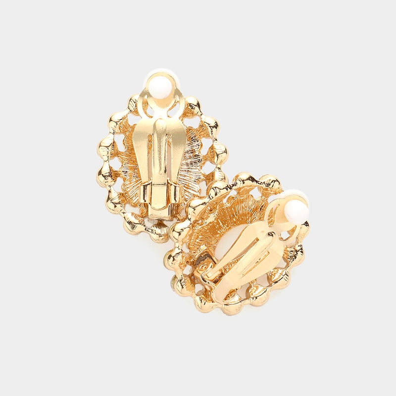 Clip on gold and cream pearl oval pendant necklace set with clear stones