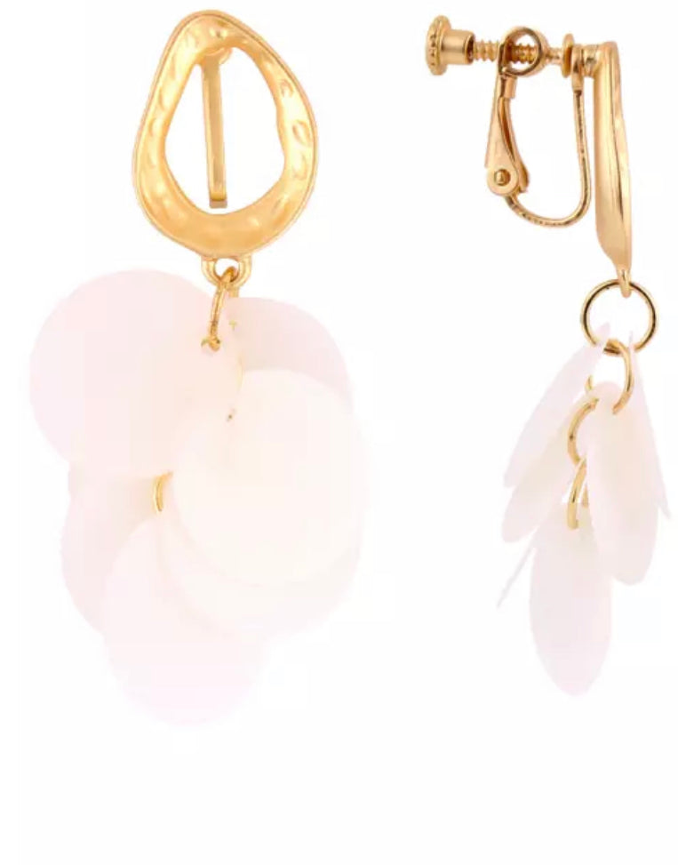 Clip on 2 1/4" matte gold plastic white layered earrings