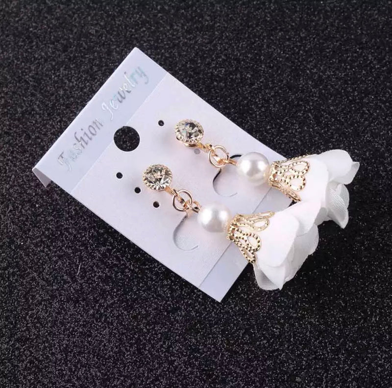 Trendy 1 1/2" clip on gold, white satin flower and pearl earrings