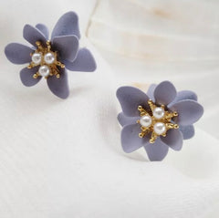 Clip on Xsmall purple and pearl  flower earrings