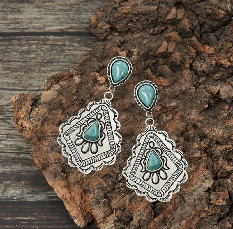 Western pierced silver turquoise stone scalloped edge earrings