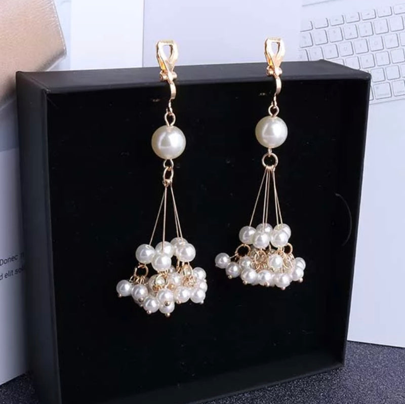 Classy 2 3/4" clip on dangle gold wire pearl cluster earrings