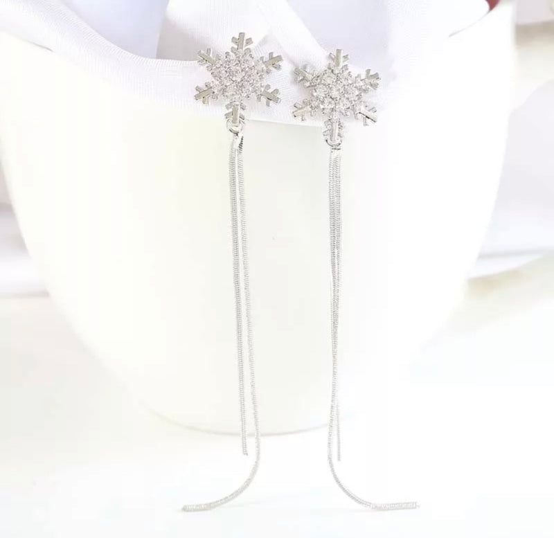 Clip on long silver Snowflake clear stone cluster snake chain earrings