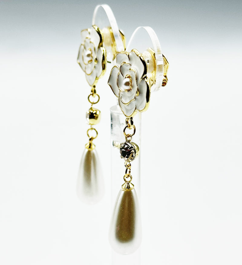Clip on 2 3/4" gold and white flower dangle teardrop pearl earrings