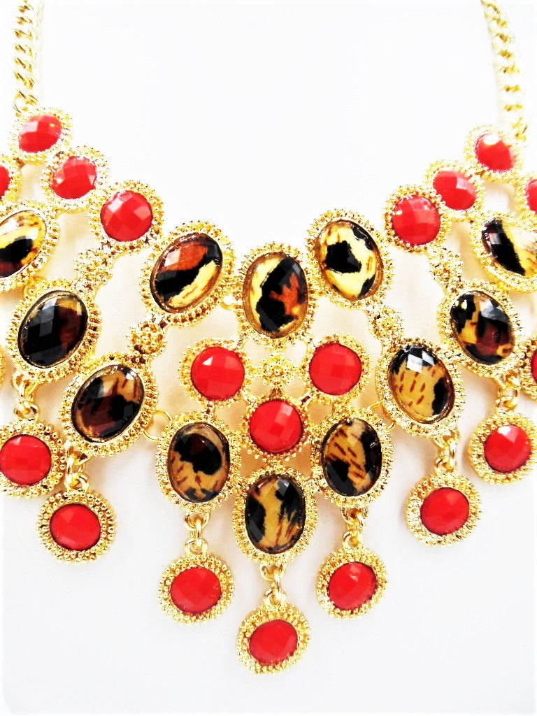Clip on gold, black, blue or red animal print necklace set