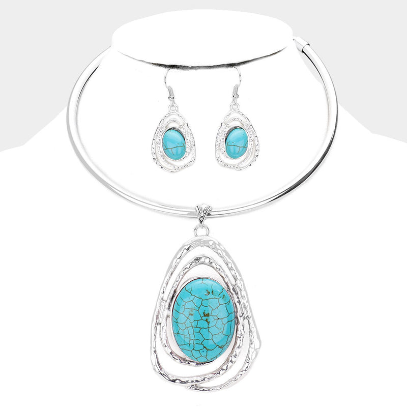Sterling silver pierced clear stone round pendant necklace  set
