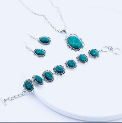 3Pc clip on or Pierced turquoise oval stone necklace set