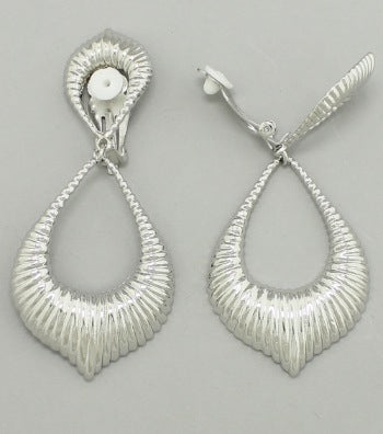 Clip on 3 3/4" silver XLarge indented cutout pointed end dangle earrings